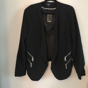 NWT SIZE 12 BLACK BLAZER